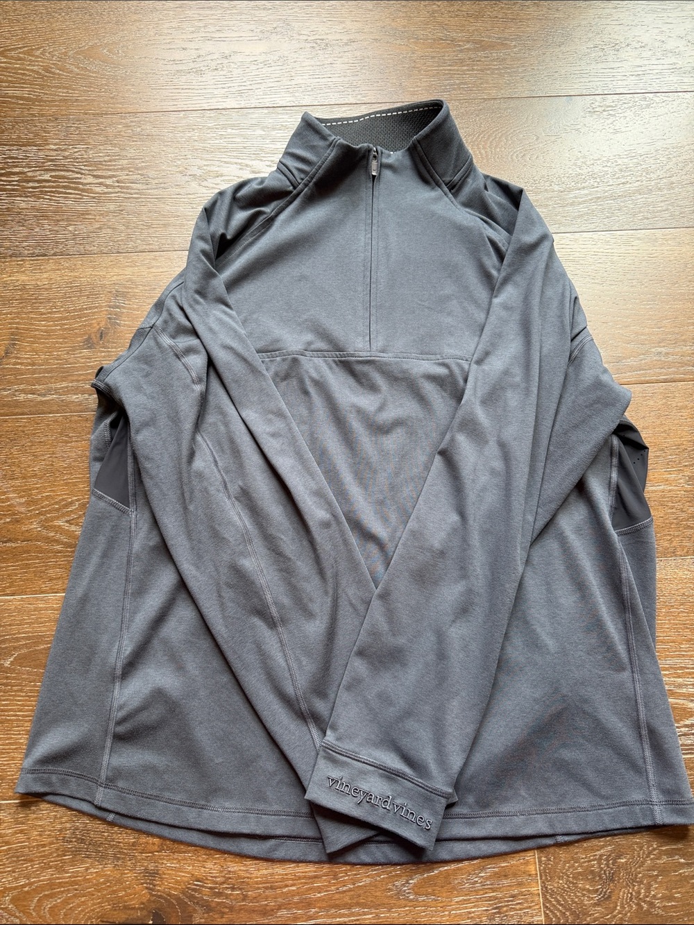Vineyard Vines Men’s Quarter-Zip Pullover - Charcoal Gray